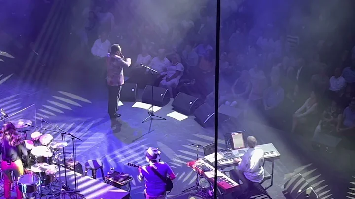 George Benson London 2022  The Greatest Love Of Al...