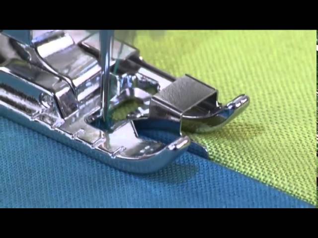 SINGER® Roller Presser Foot Tutorial 