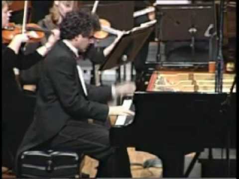 Lambis Vassiliadis plays Tchaikofsky Concerto No 2