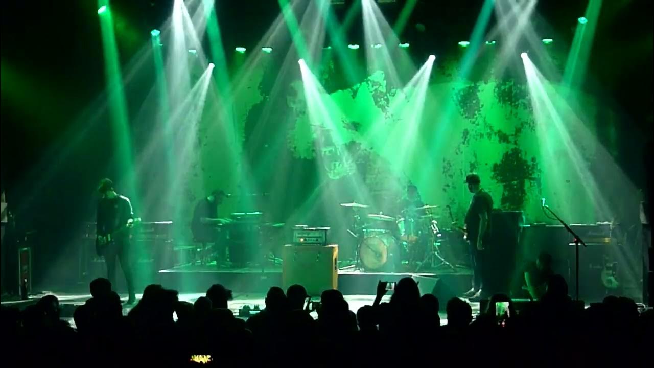 mogwai-i-know-you-are-but-what-am-i-ritchie-sacramento-montreal