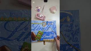 junk journal. Lindt edition! Non smettete mai di essere creativi. #junkjournaling #scrapbooking