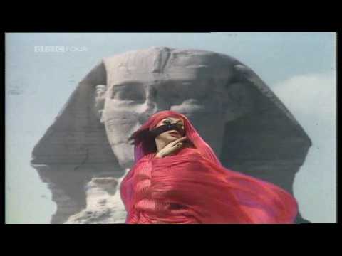 Kate Bush - Egypt (1979) Xmas TV Special