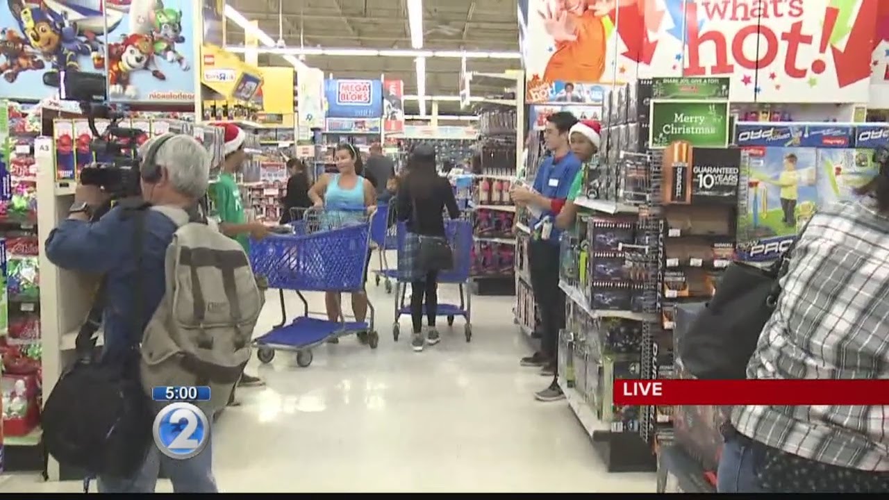 Thanksgiving and Black Friday: What's open and at what times