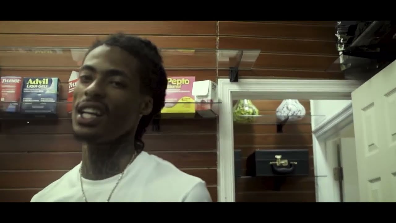 Watch Shug Da Trappa - Rookie (Official Video) DIR. @Richkidvlog on YouTube Watch Shug Da Trappa - Rookie (Official Video) DIR. @Richkidvlog on YouTube