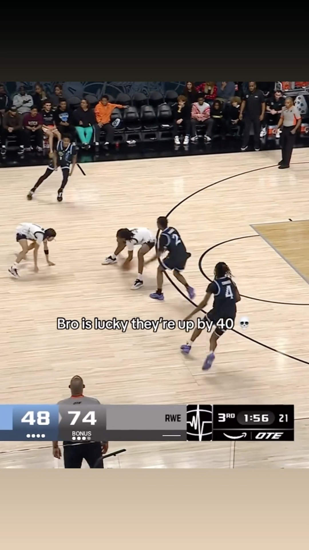 Taking Romelo’s lob is crazy ? #shorts #basketball #overtime #ote