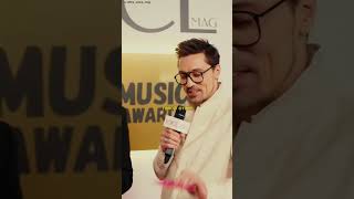 Дима Билан на премии Жара - ответы на игру «Правда или песня»