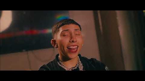 STANDLY X YERI MUA - CHAPARRITA (VIDEO OFICIAL) Hasta que salga el sol ☀️