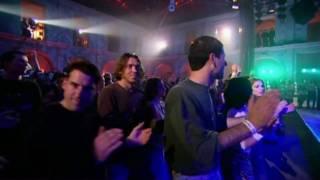 Scorpions.acoustica.dust In The Wind.mp4