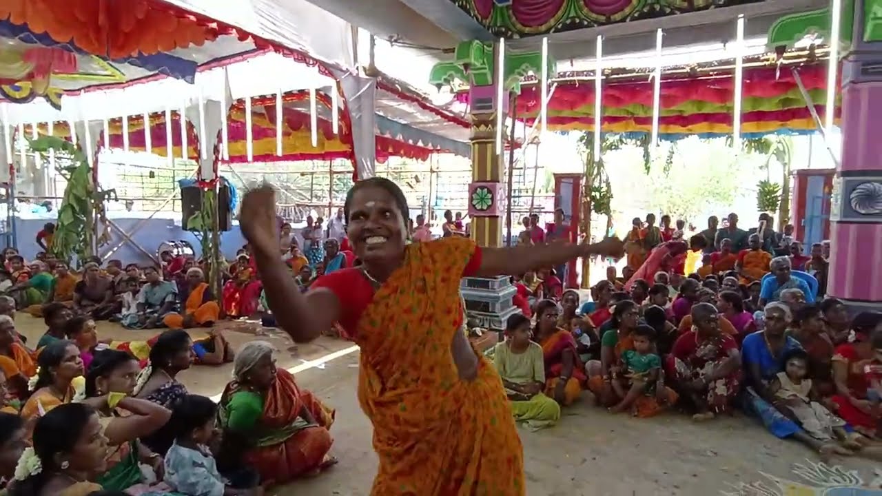 ஆறுமுகசெல்வி அம்மன் பிறவி செய்த தருணத்தில் ஆதாளி போட்ட 8 அம்மன்மார்கள் | கந்தசாமியாபுரம் கொடைவிழா