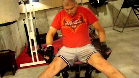2 minute exercise workout for over 40 "thomas iske...