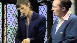 Video thumbnail of "Bing Crosby and David Bowie Power Duo Little Drummer Boy"