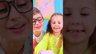 Mom Vs Stepmom👩‍👧│Who Slime Is Better?🧐🍭#Shorts