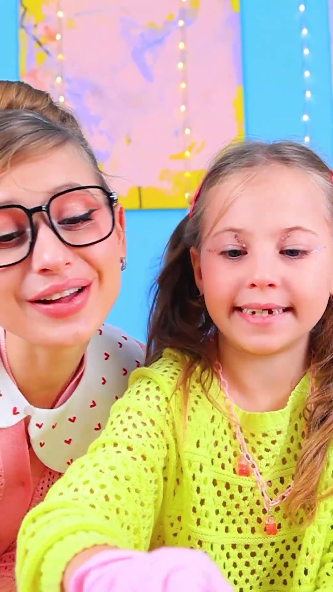 Mom vs Stepmom?‍?│Who slime is better???#shorts
