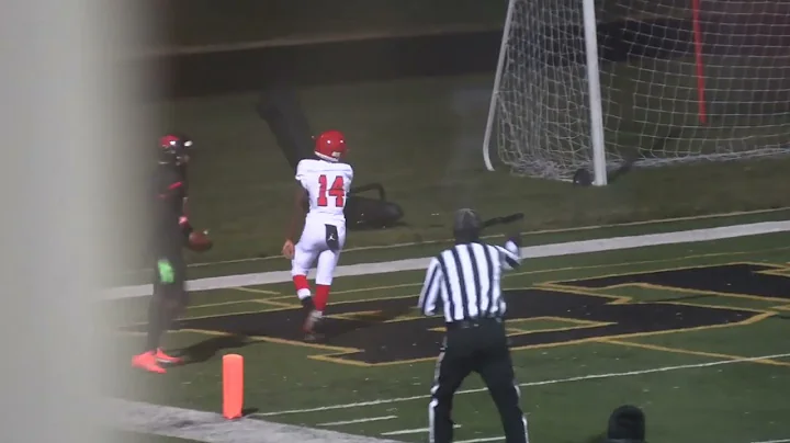 Michigan Collegiate 2025 QB/OLB Caleb Moore finds ...