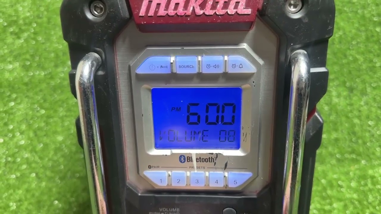 限定色☆確認動画有☆makita/マキタ Bluetooth対応 充電式ラジオ MR108