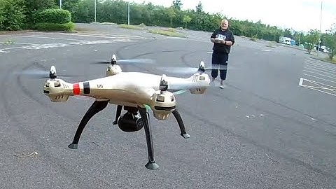 1st test flight Syma X8 in 35mph winds