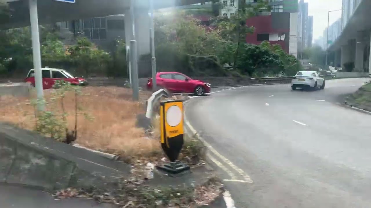 小巴101由麗城花園第二期至荃灣廣場