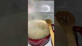 Broccoli cheddar soup| soup season| fall dinner idea