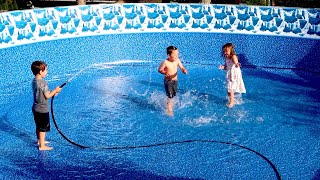 Sage & Poppy's New Kind of Pool Party