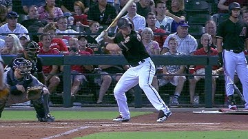 MIL@ARI: Goldschmidt opens scoring with RBI double