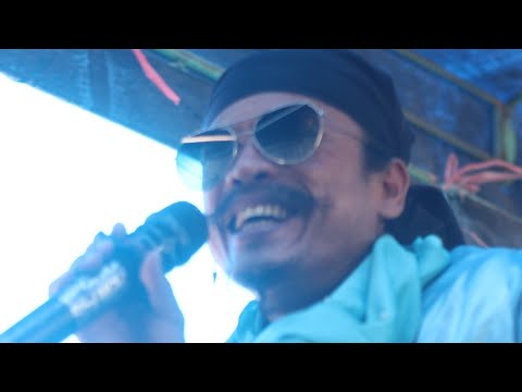 LAGU BUGIS HEBO BIKIN GOYANG topi miring, lasa ati, magellisi anggotae, 