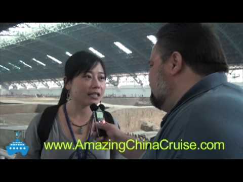 วีดีโอ: ทัวร์แผ่นดินจีนและล่องเรือในแม่น้ำแยงซีพร้อมล่องเรือในแม่น้ำไวกิ้ง