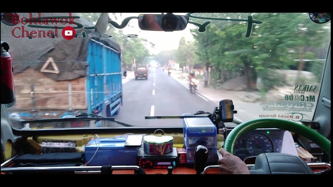 Truck cabe  menggila  di  jalur  BABAT  BOJONEGORO YouTube