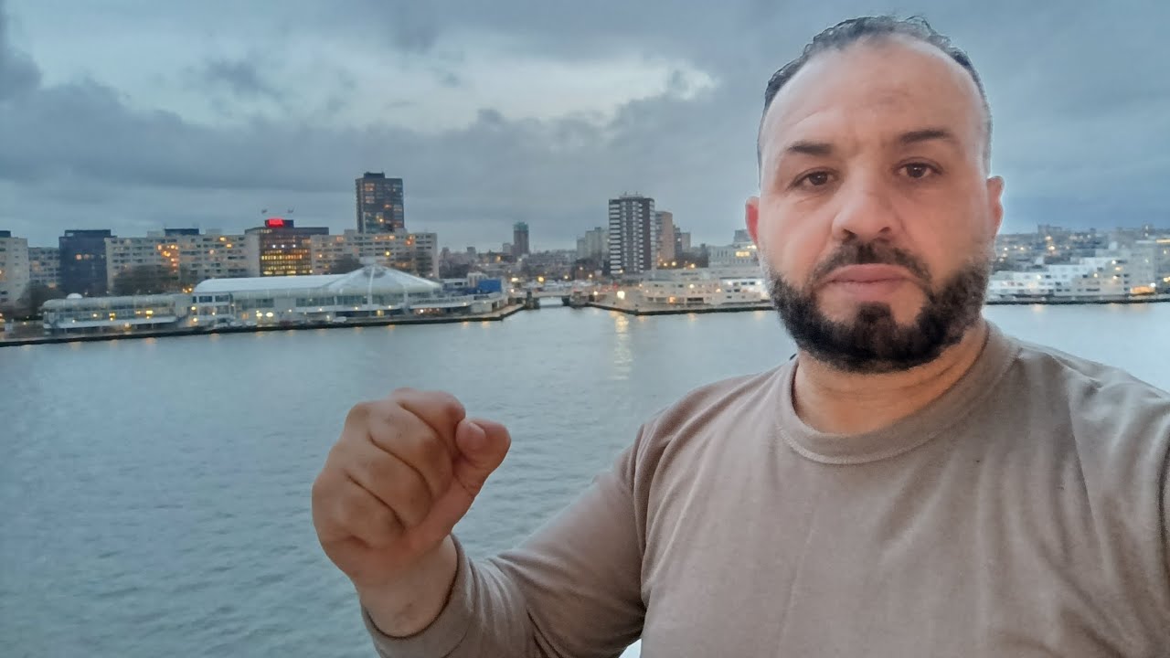 فرجة ممتعة من دينهاخ هولندا 