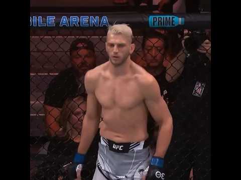 Jalin Turner vs. Dan Hooker Was The Fight of a Lifetime