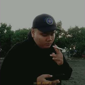 Iksan Skuter - Rindu Sahabat (cover video clip)
