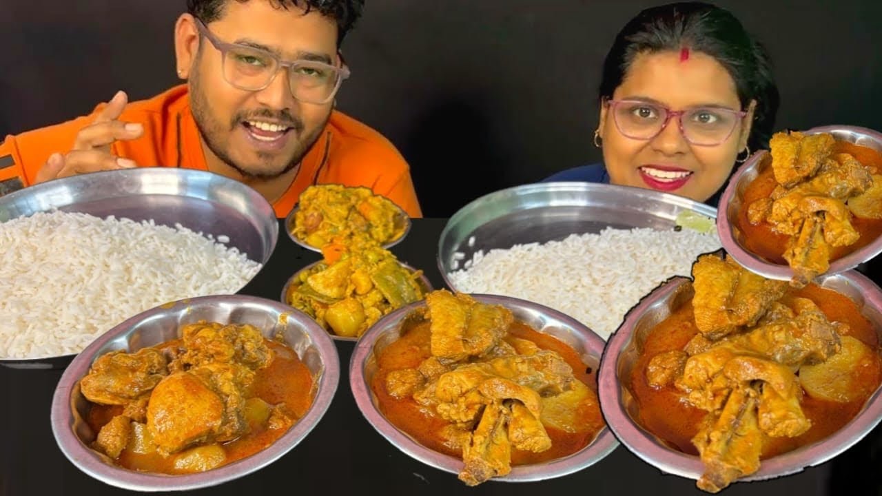 eating chjallenge chicken rice mixed veg