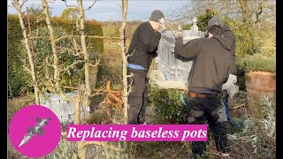 Replacing baseless pots