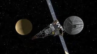 NASA's Mariner 2 Spacecraft Flies by Venus (1962)