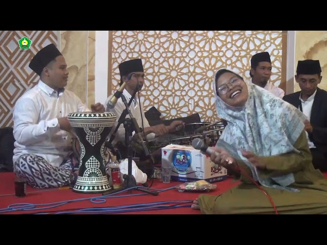 BIL MUHAIMIN mbak santriwati NAZAL & ARA - AL IBROHIM | KHOTMIL QUR'AN PONPES IBROHIMIYYAH class=