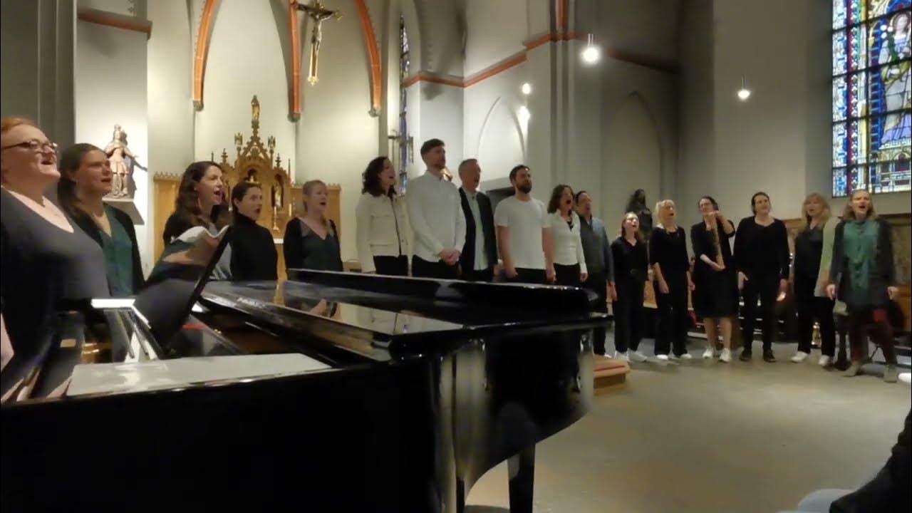 MUSAÏQ Chor Köln: Kuate Leno Leno - YouTube