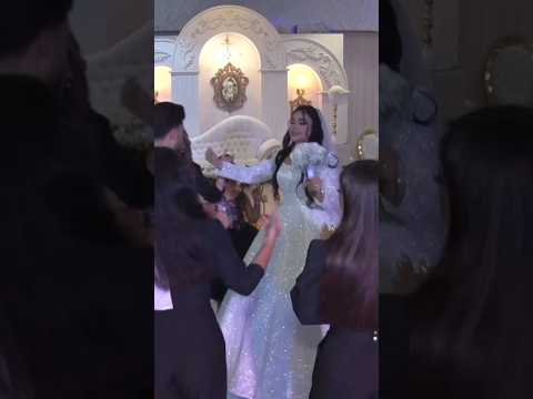 مادرشوهر عروسو وسط مجلس ضایع کرد