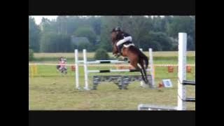 Sindija and Sindi Wind 120cm course at Cesvaine 2016