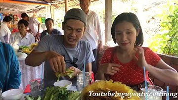 MC Cát Tường , Tiết Cương xây cầu ở Vĩnh Long