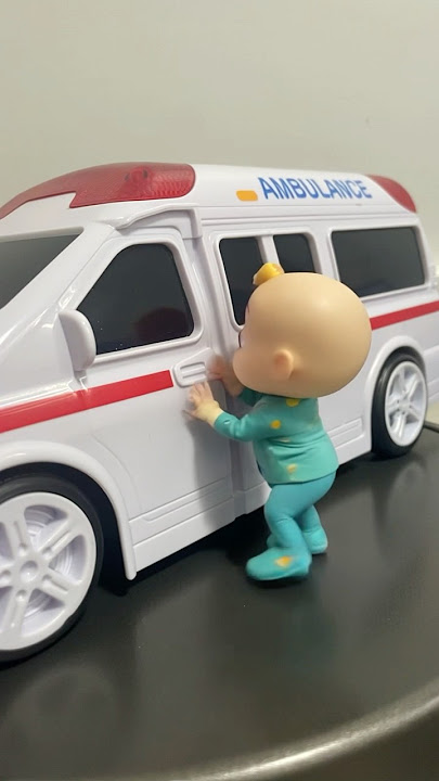 Impostor Jey Jey Pushes the door to drive an ambulance 😄🤩🥰✅❤️🚑 #cute #shorts #funny