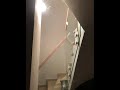Лестница с самонесущими перилами