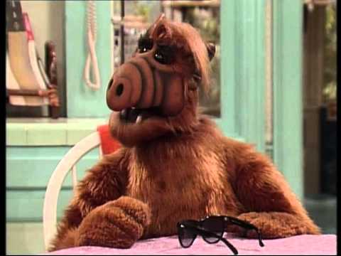 Alf l'extraterrestre ! - YouTube