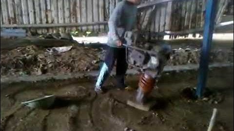 video lucu tubuh orang ini bergetar terus