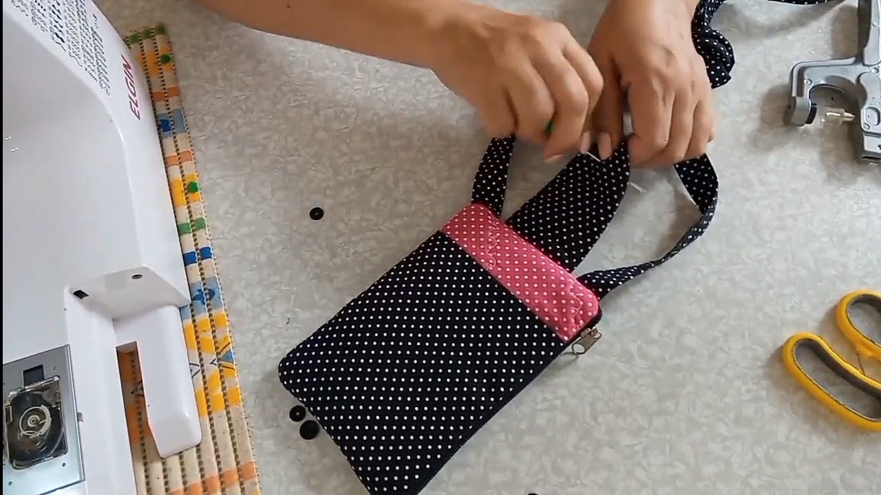 Ucell phone bag #stitchtricks #sewingtips #sewinghacks #stitchboutique #sewingtutorial 
