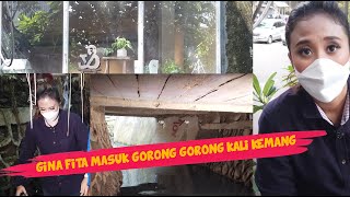 GINA FITA MASUK GORONG-GORONG KALI KEMANG