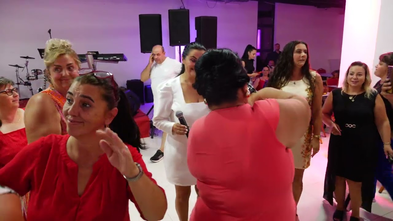 JANA - Pa nek sama vecera  (LIVE 2025)