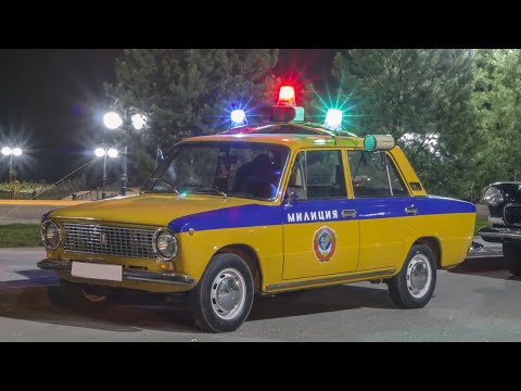 Для чего нужен был зелёный проблесковый маячок на автомобиле ГАИ в СССР.