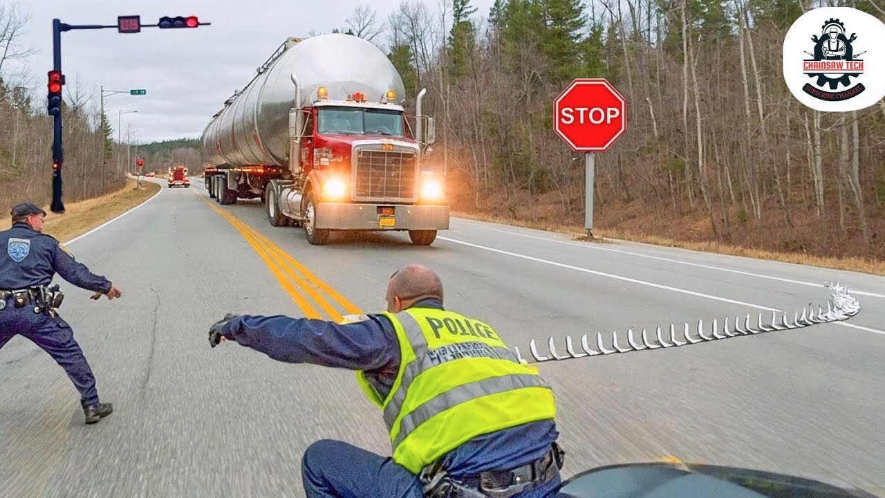 Dangerous Idiots Fastest Truck & Heavy Equipment Fails Extreme Oversized Truck Transport #1