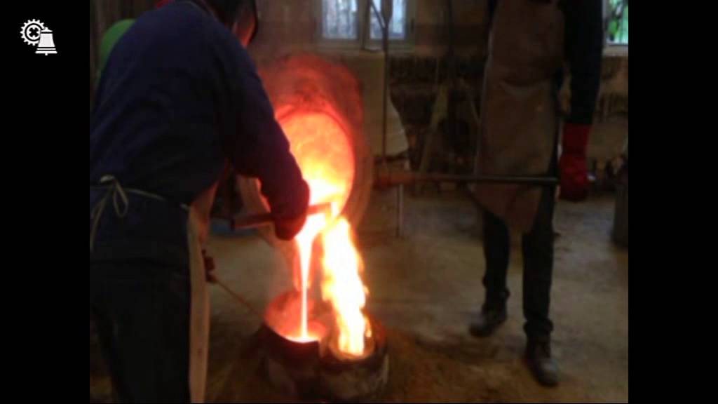 Nuovo concerto completo di 5 campane in LA