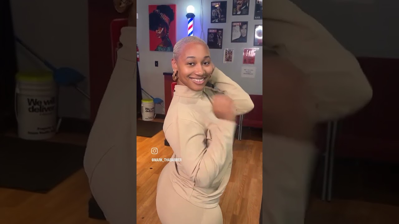 I_ask_my_fans? do you love me? write it in the comments