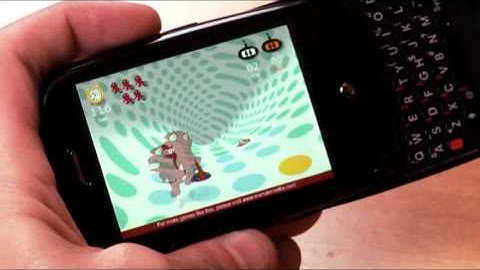 Flash Player 10.1 demos on Palm Pre.flv